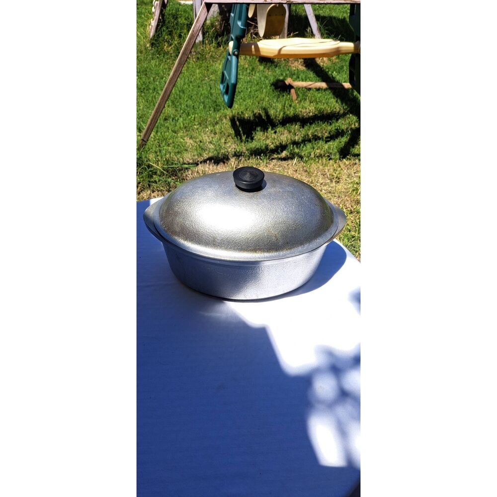 Vintage Club Aluminum Oval Dutch Oven Roaster Pot With Lid 6 Quart Silver Hammer